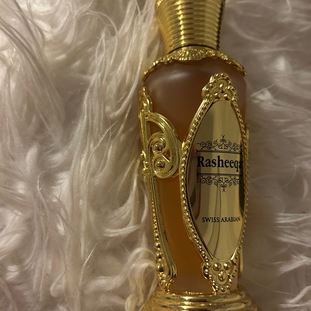 Swiss Arabian Rasheeqa Eau de Parfum